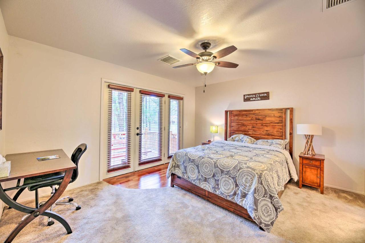 Lush Pinetop Retreat With Large Deck And Wooded Yard! Esterno foto